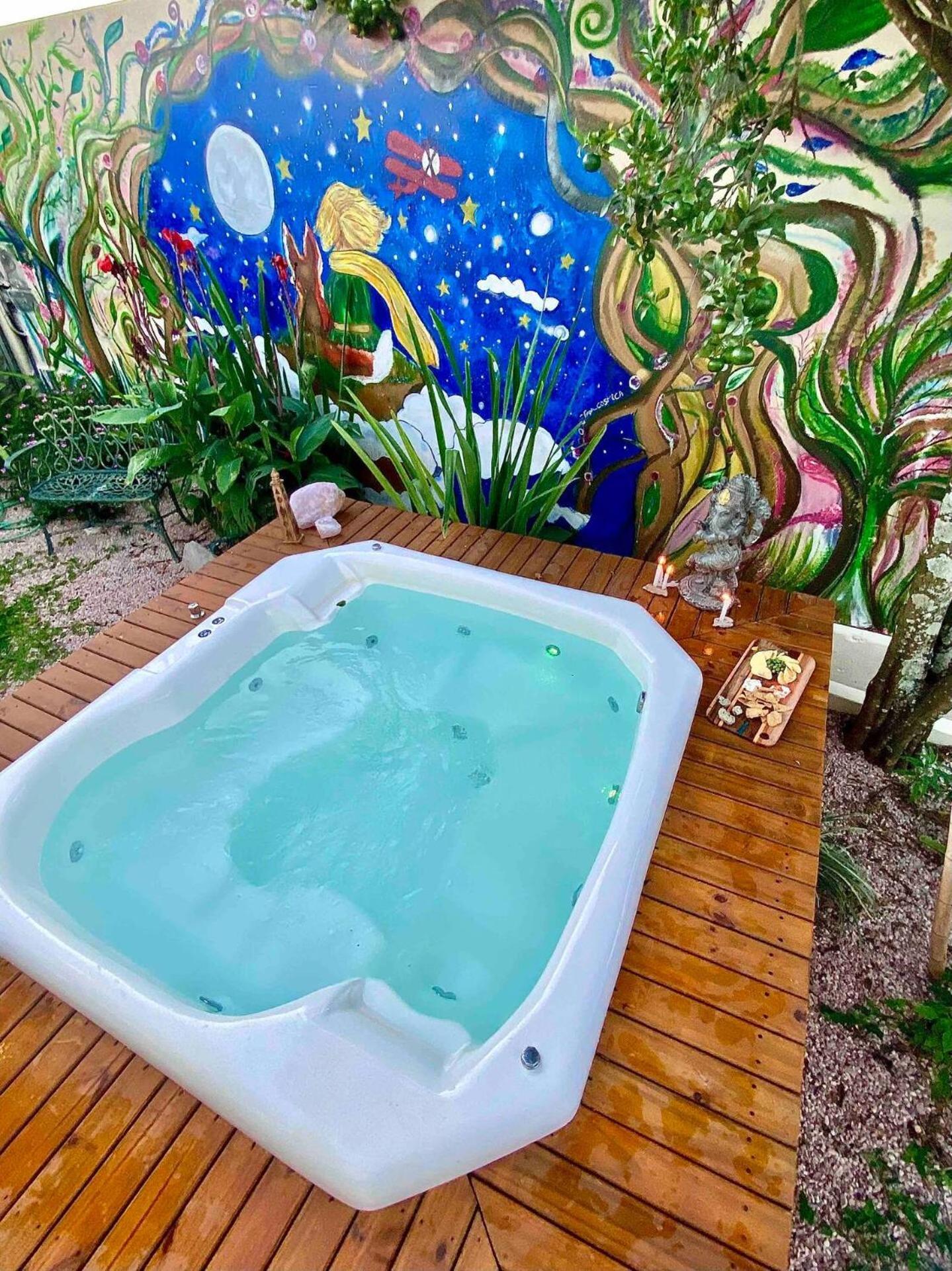 Private Cosmic Villa! 2 Homes, Yoga Room & Jacuzzi! Alto Paraíso de Goiás Exterior foto